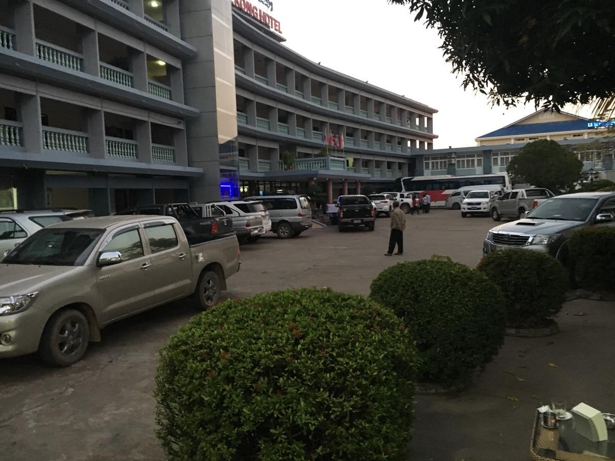 Mekong Hotel Тхакхэк Экстерьер фото